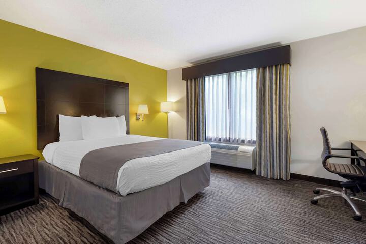 Best Western Magnolia Inn & Suites
