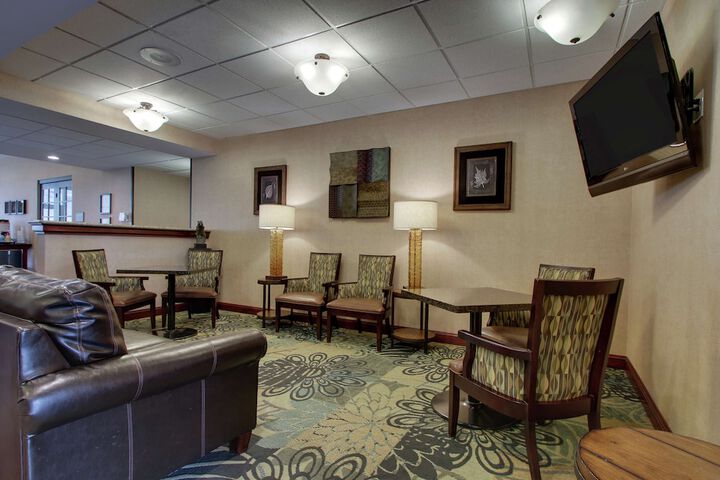 Hotel Interior 10 of 58