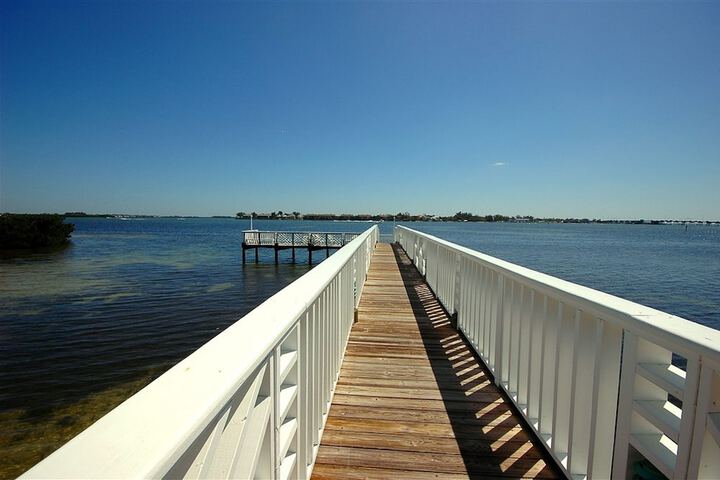 Tradewinds Beach Resort