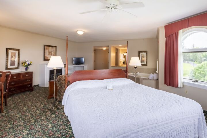 Vinifera Inn a Belhurst Property