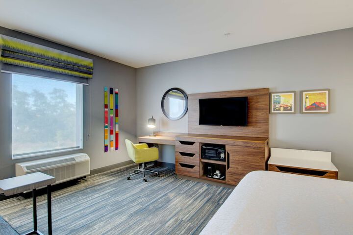 Room 41 of 93