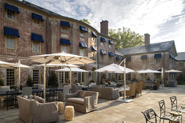 Williamsburg Inn an official Colonial Williamsburg Hotel