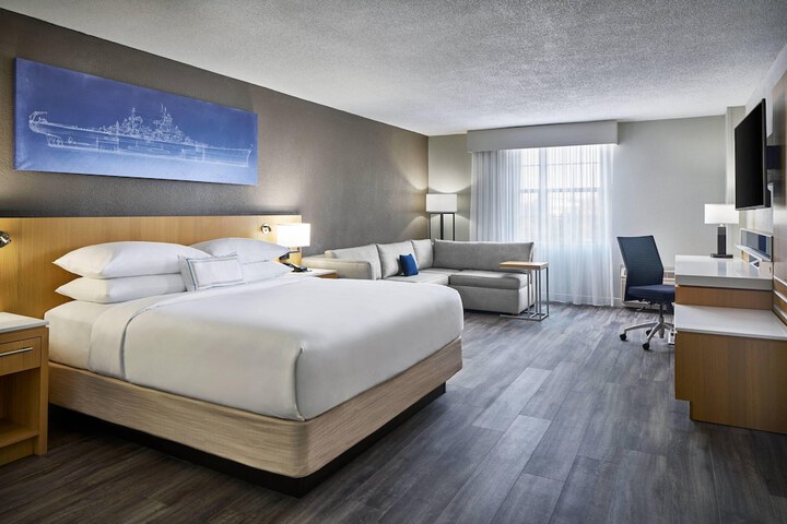 Delta Hotels by Marriott Norfolk Airport