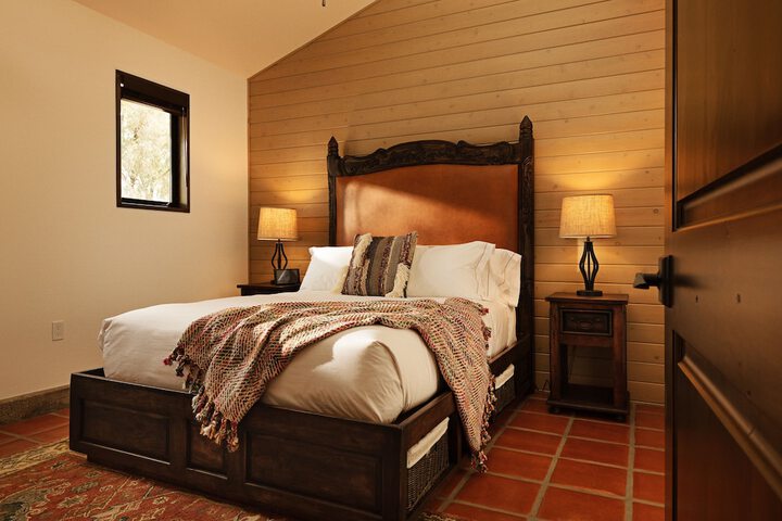 Room 44 of 53