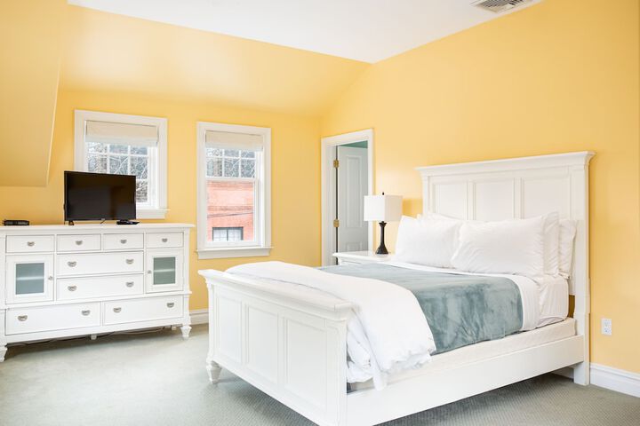Room 21 of 47