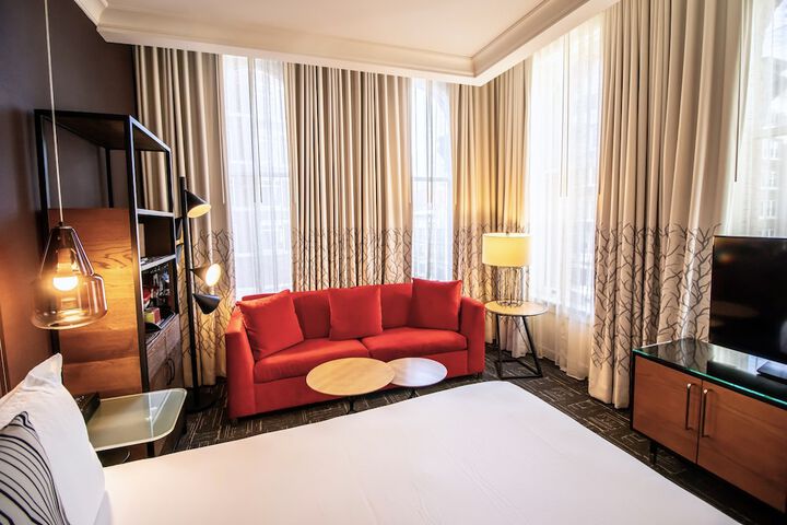 Room 65 of 131