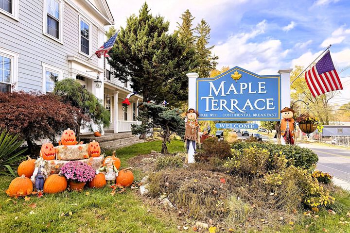 Maple Terrace Motel