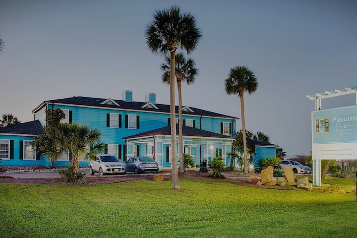 Plantation Suites & Conference Center