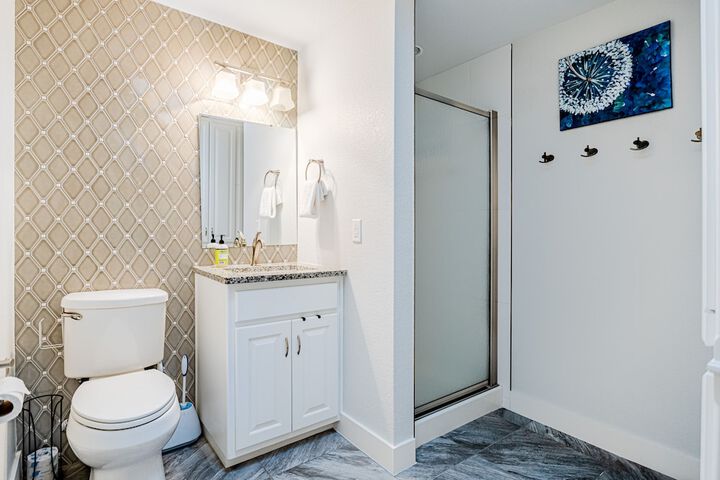 Lake LBJ Waterfront Family-friendly Retreat!