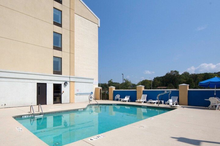 Pool 5 of 45