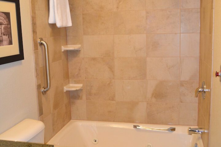 Holiday Inn Eau Claire South I-94 by IHG