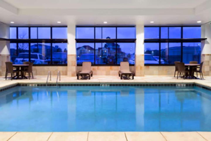 Pool 4 of 29