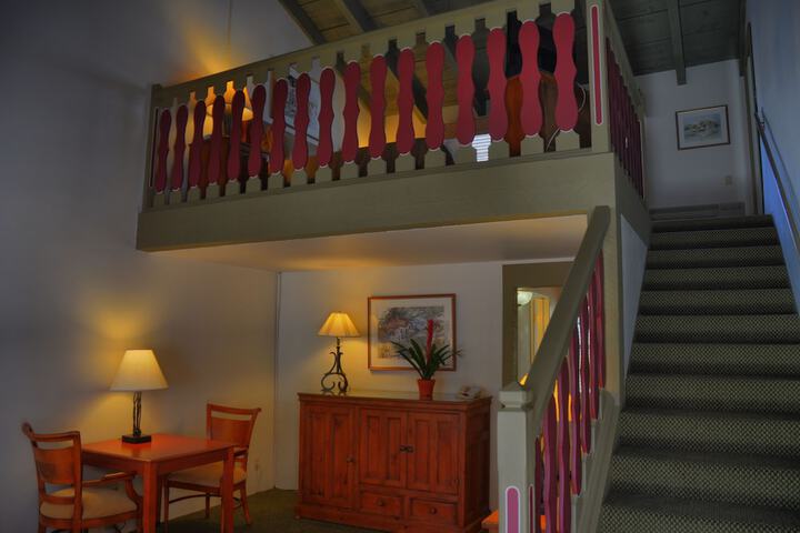 Room 19 of 35