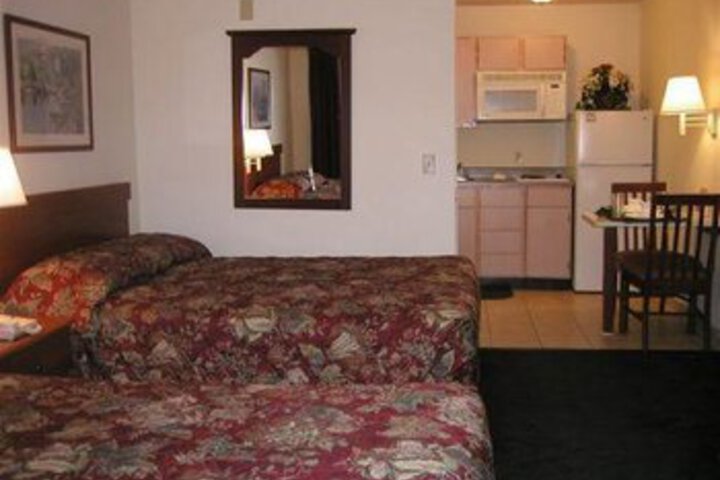 Room 12 of 12