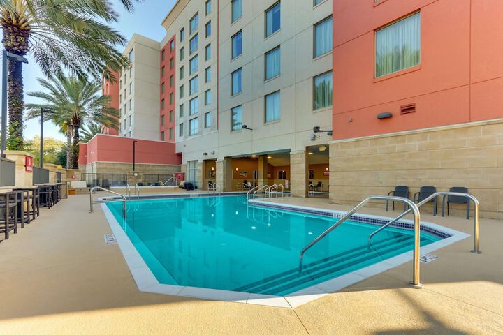 Pool 4 of 53