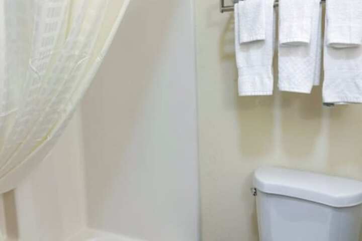 OYO Hotel Rome West GA