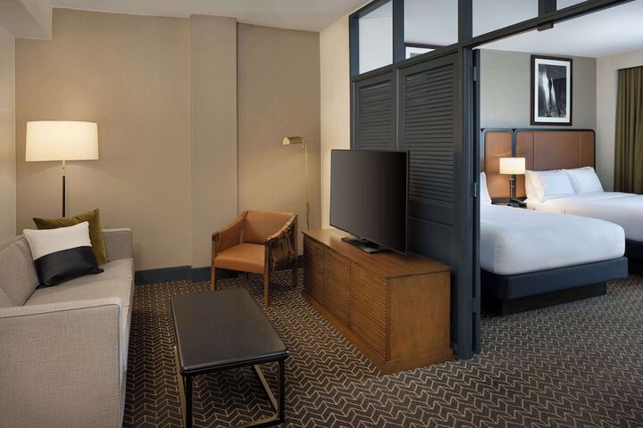 Room 13 of 75