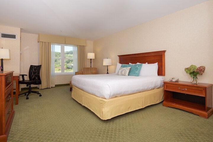 White River Inn and Suites