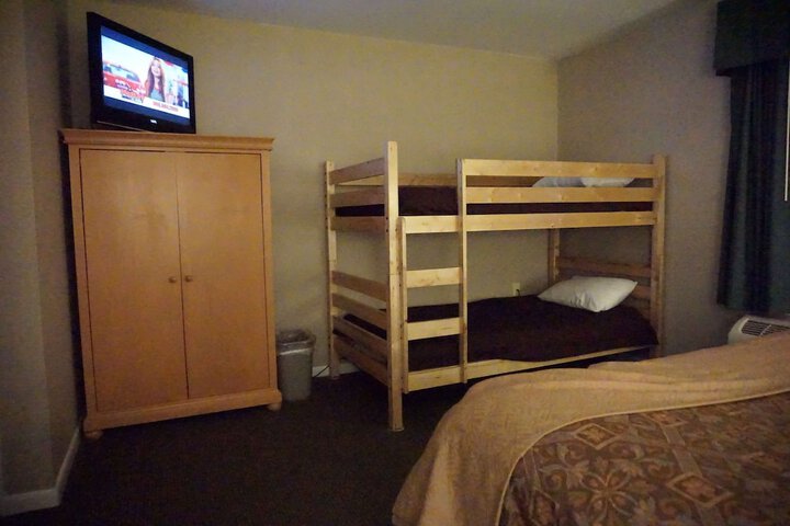 Room 21 of 42