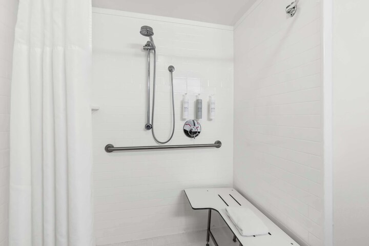Hampton Inn Pennsville