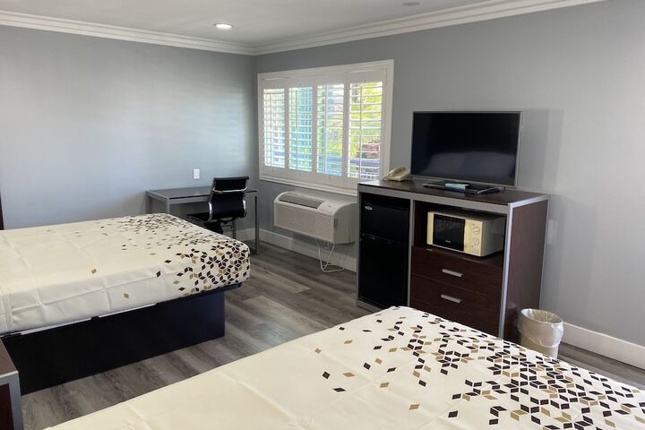Room 22 of 30