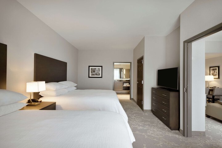 Room 28 of 51
