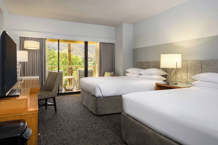 Renaissance Palm Springs Hotel