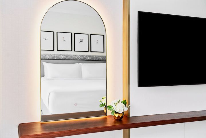 InterContinental Chicago Magnificent Mile by IHG