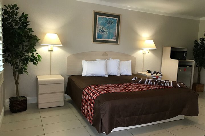 Room 31 of 33