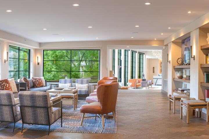 Hotel Interior 12 of 64