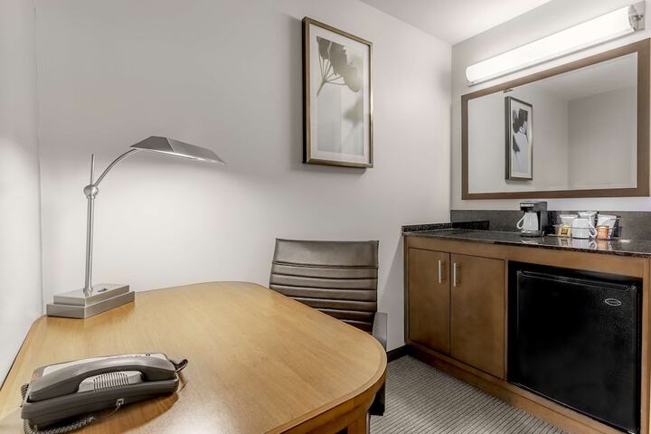 Room 18 of 38
