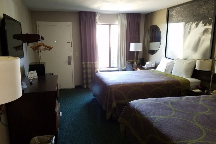 Room 22 of 52
