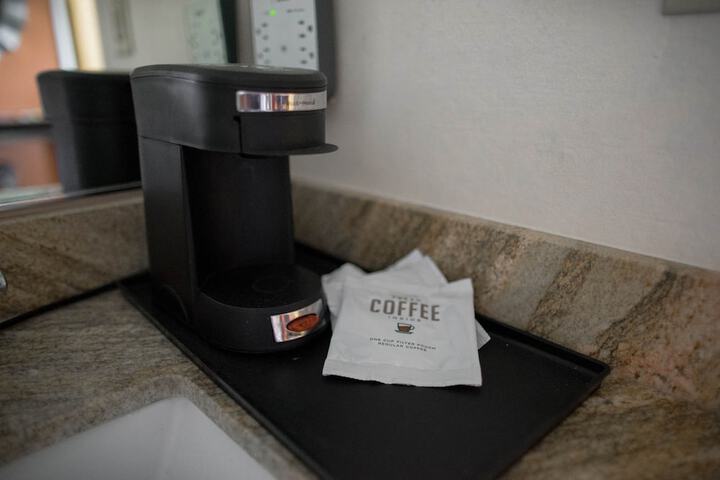 Breakfast/Coffee Service 39 of 42