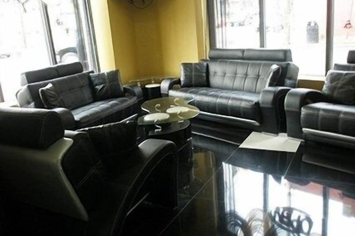 Prince Hotel