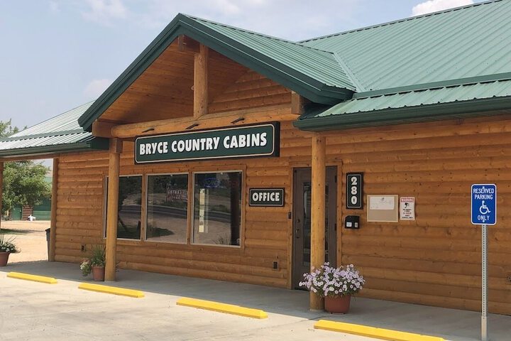 Bryce Country Cabins