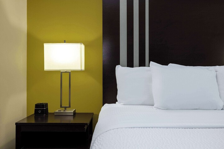La Quinta Inn & Suites by Wyndham Artesia