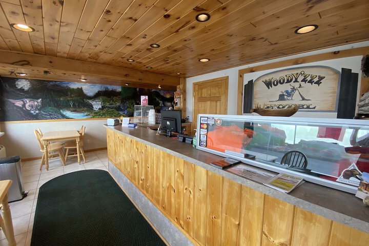 Woodyzzz Motel