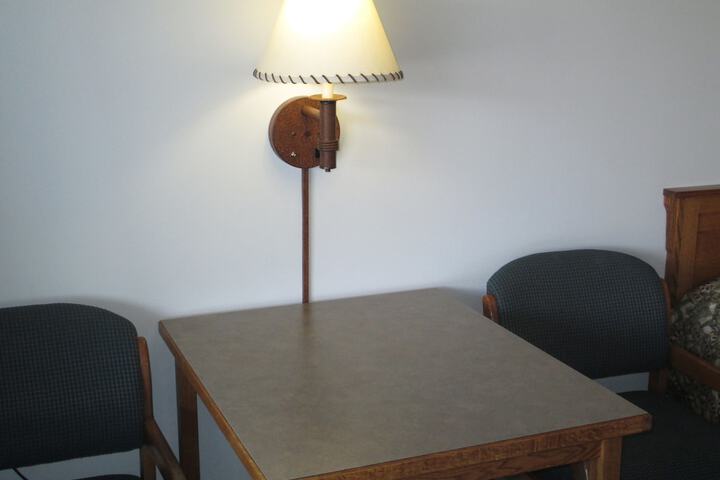 Room 4 of 22