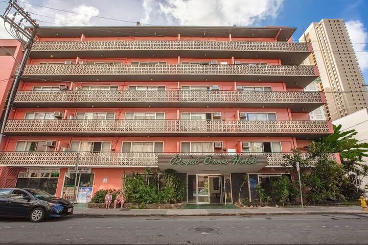 Hotel 7 of 90
