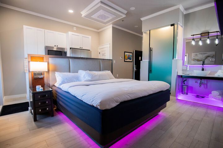 River Sirens Hotel