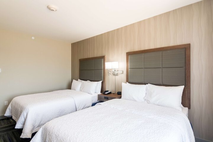 Room 34 of 54