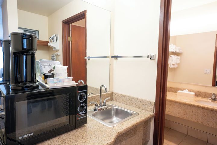 Ramada by Wyndham Tukwila Southcenter