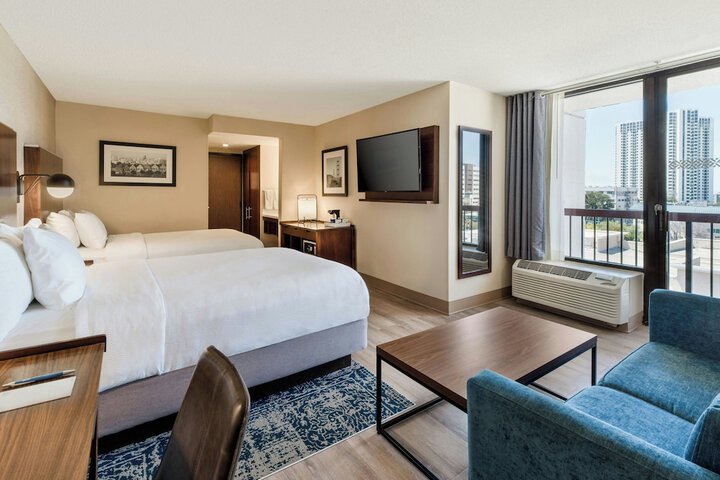 Four Points by Sheraton San Francisco Bay Bridge