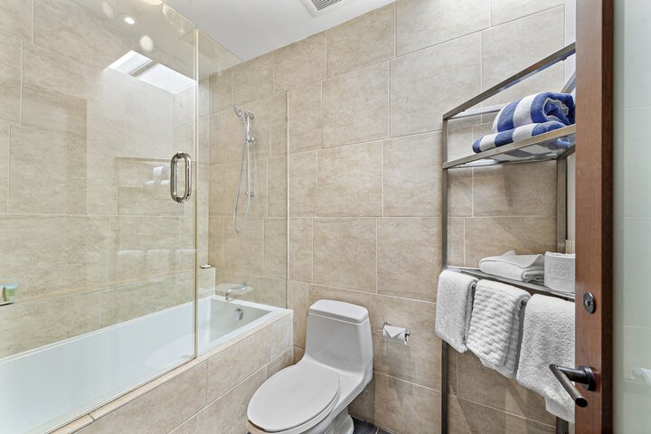 14 West Hotel