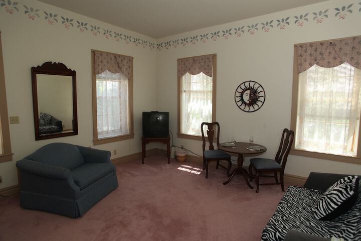 Room 24 of 68