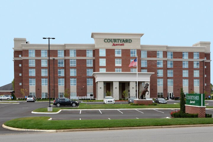 Hotel 2 of 27