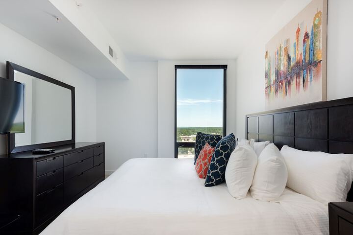 Global Luxury Suites at Reston Town Center