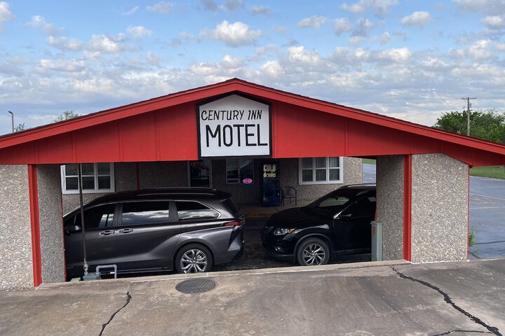 Hotel 3 of 37