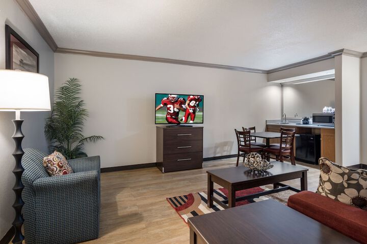 Room 21 of 46