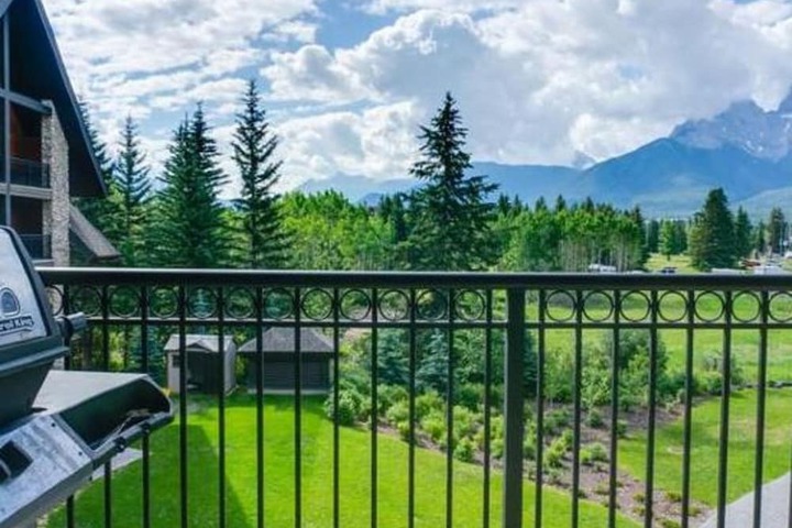 Grande Rockies Resort - Bellstar Hotels & Resorts